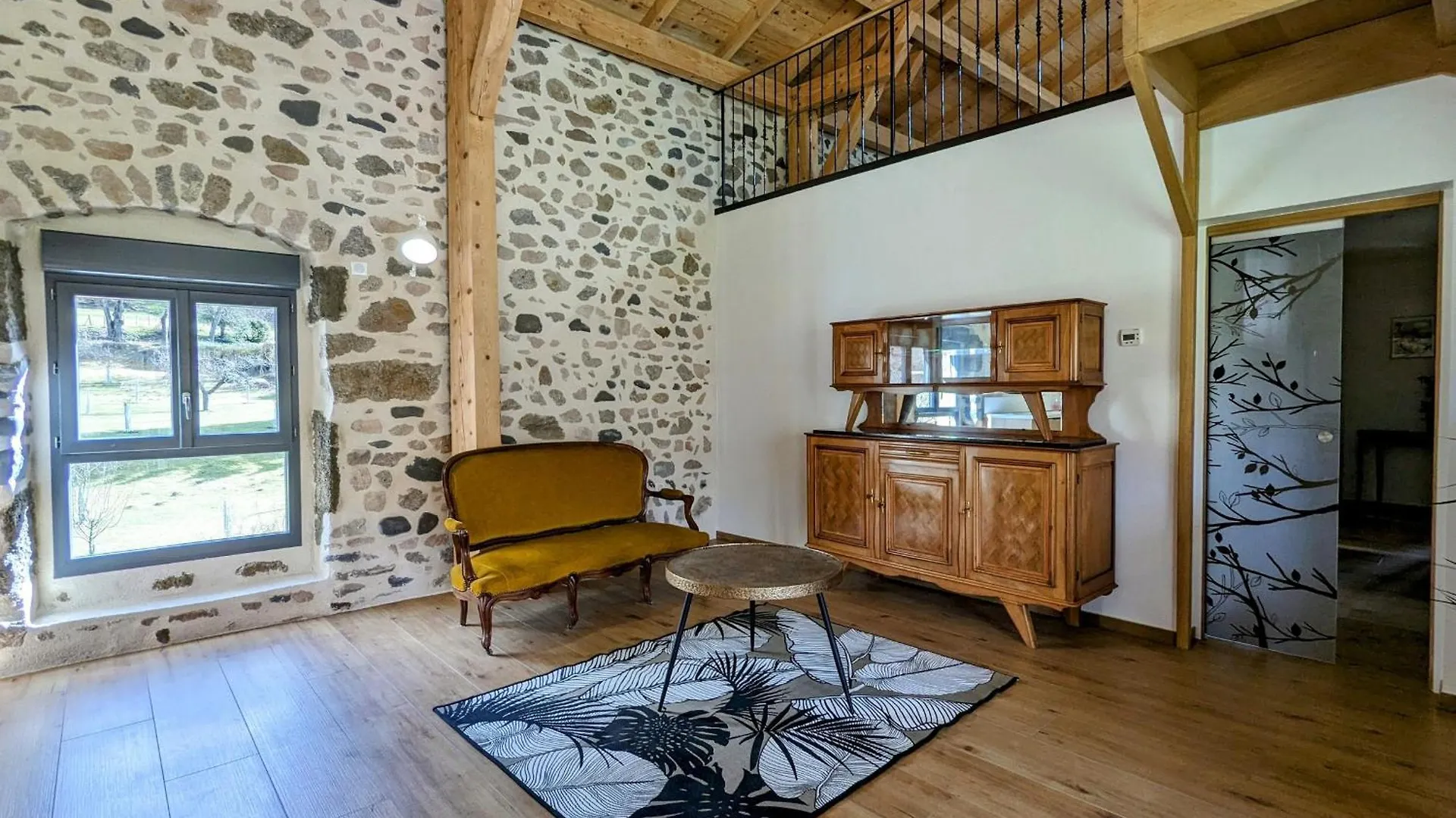 Gite Renove Avec Charme, Cour Privee, Proche Puy-En-Velay Et Tresors De La Haute-Loire - Fr-1-582-473 Le Monteil  Le Monteil (Haute-Loire)