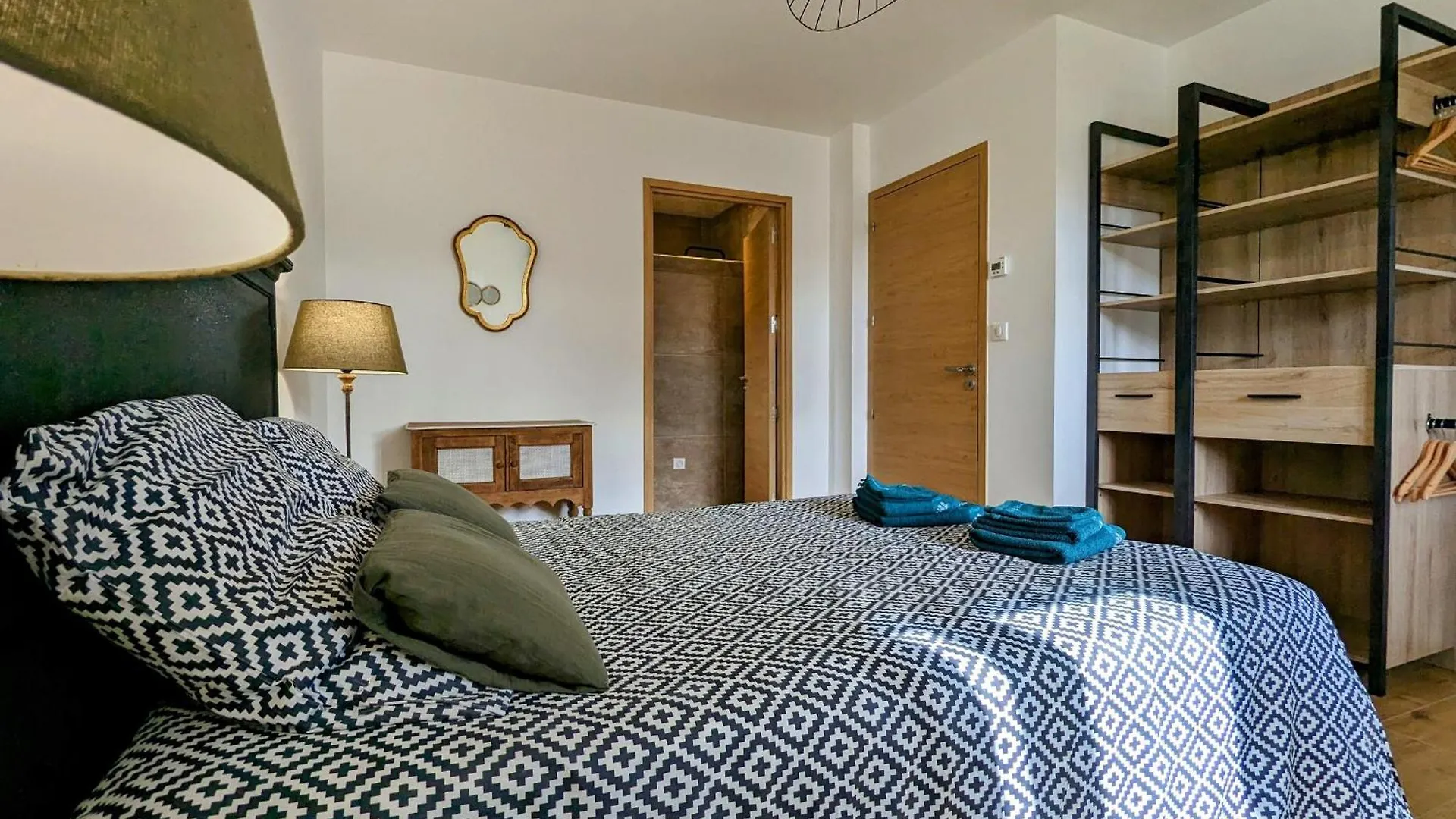 Gite Renove Avec Charme, Cour Privee, Proche Puy-En-Velay Et Tresors De La Haute-Loire - Fr-1-582-473 Le Monteil  Holiday home